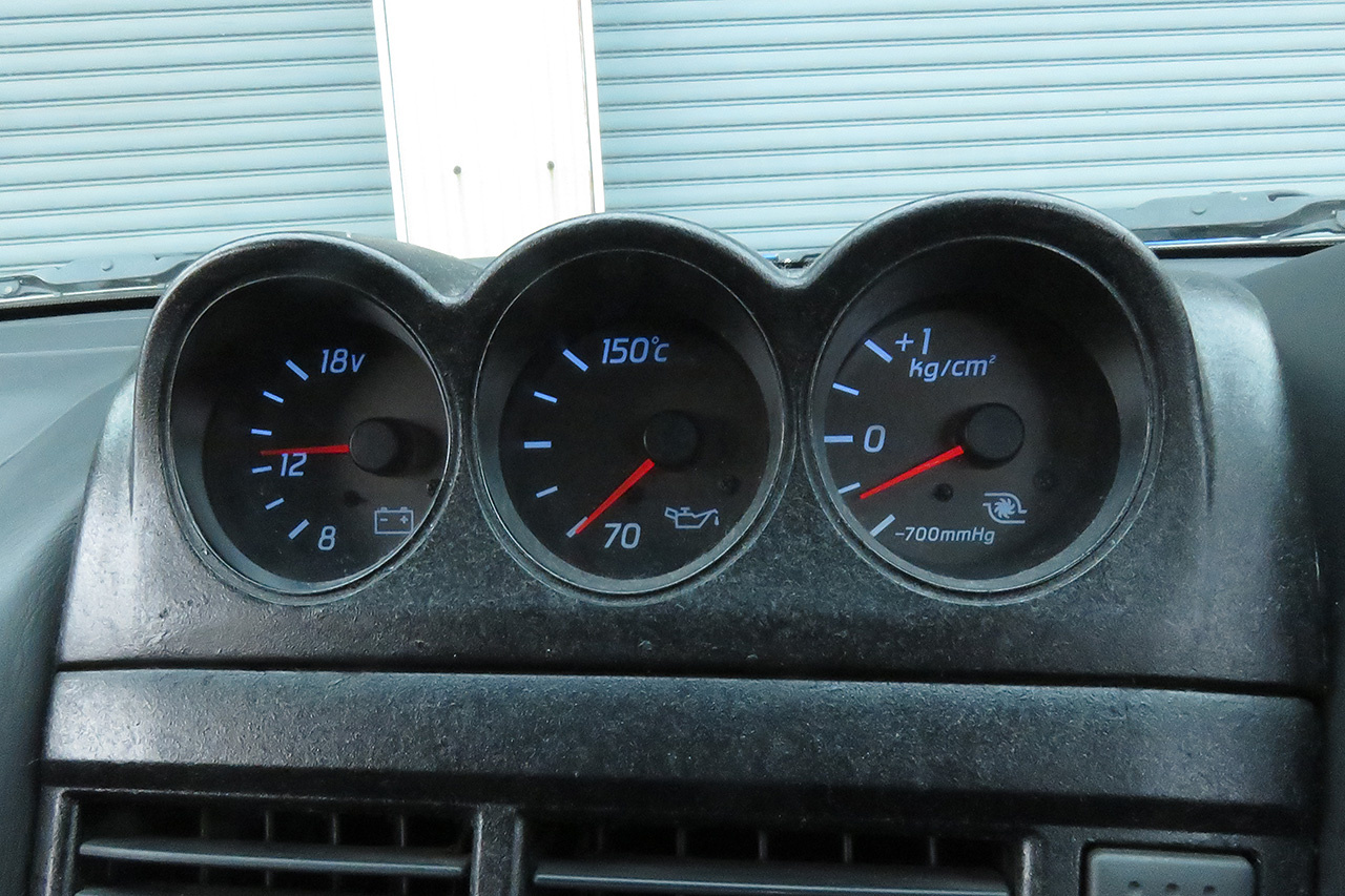 日産 スカイラインクーペ 25GT ターボ
