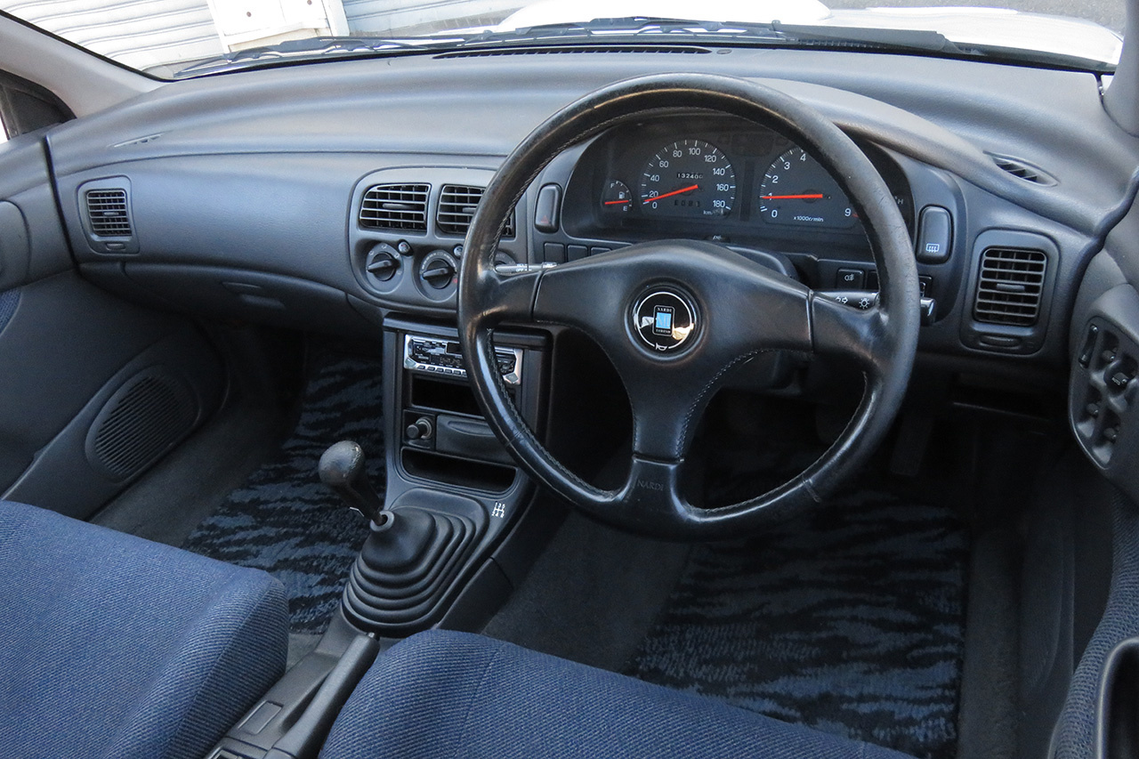 スバル インプレッサスポーツワゴン WRX