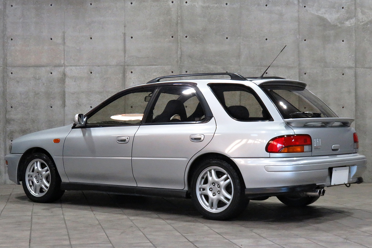 スバル インプレッサスポーツワゴン WRX