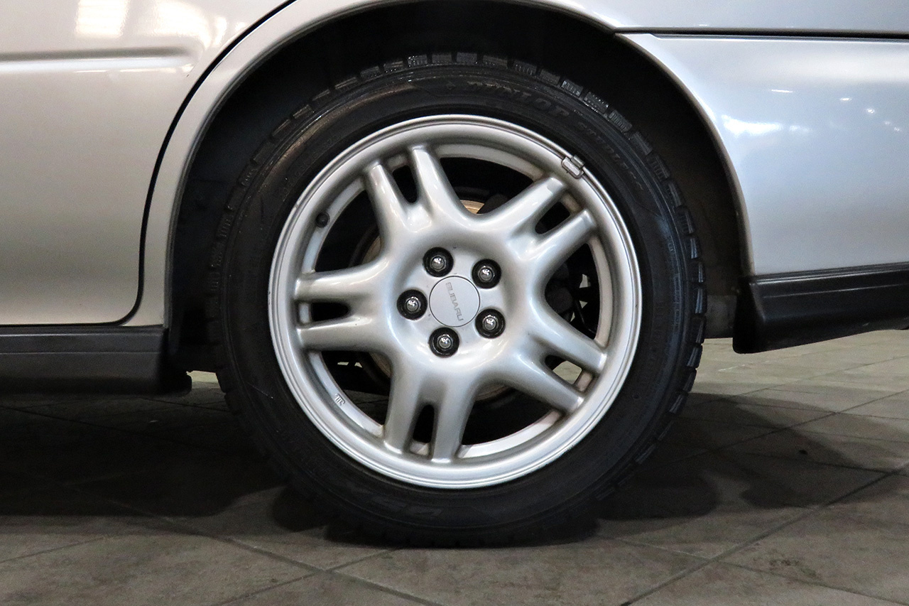 スバル インプレッサスポーツワゴン WRX
