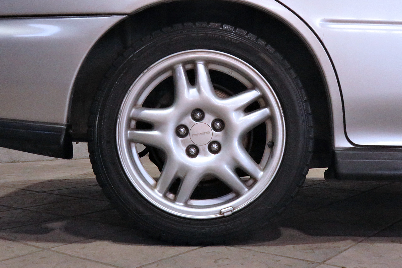 スバル インプレッサスポーツワゴン WRX