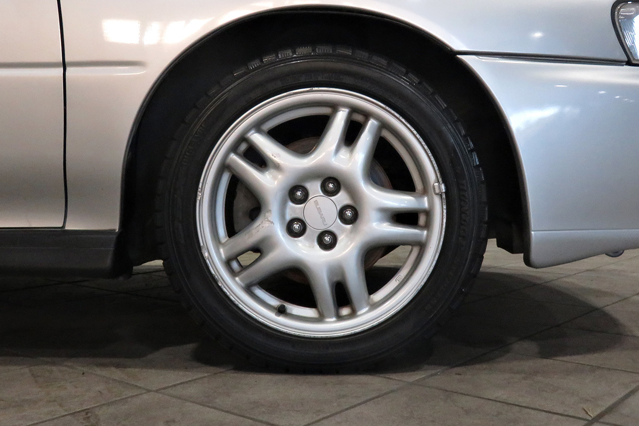 スバル インプレッサスポーツワゴン WRX