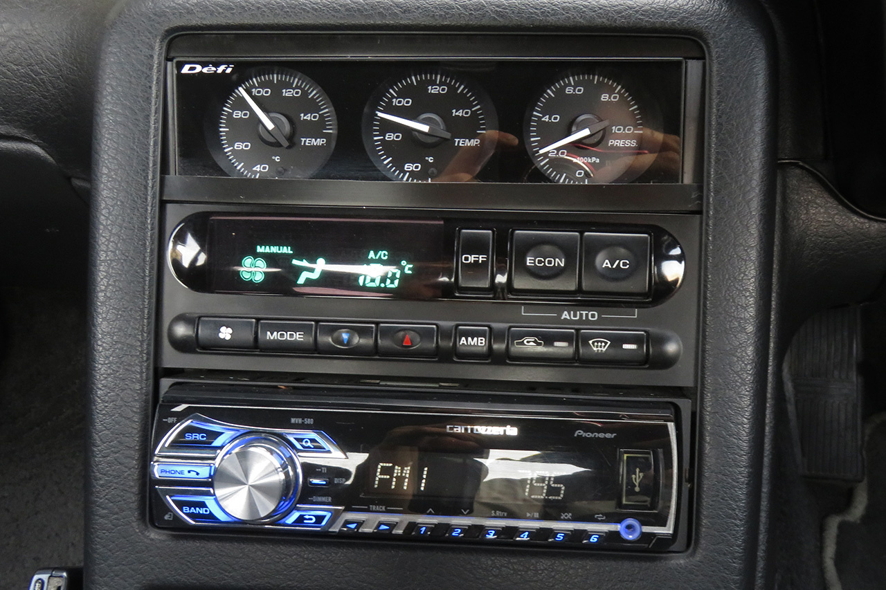 日産 スカイラインGT-R R32 GT-R