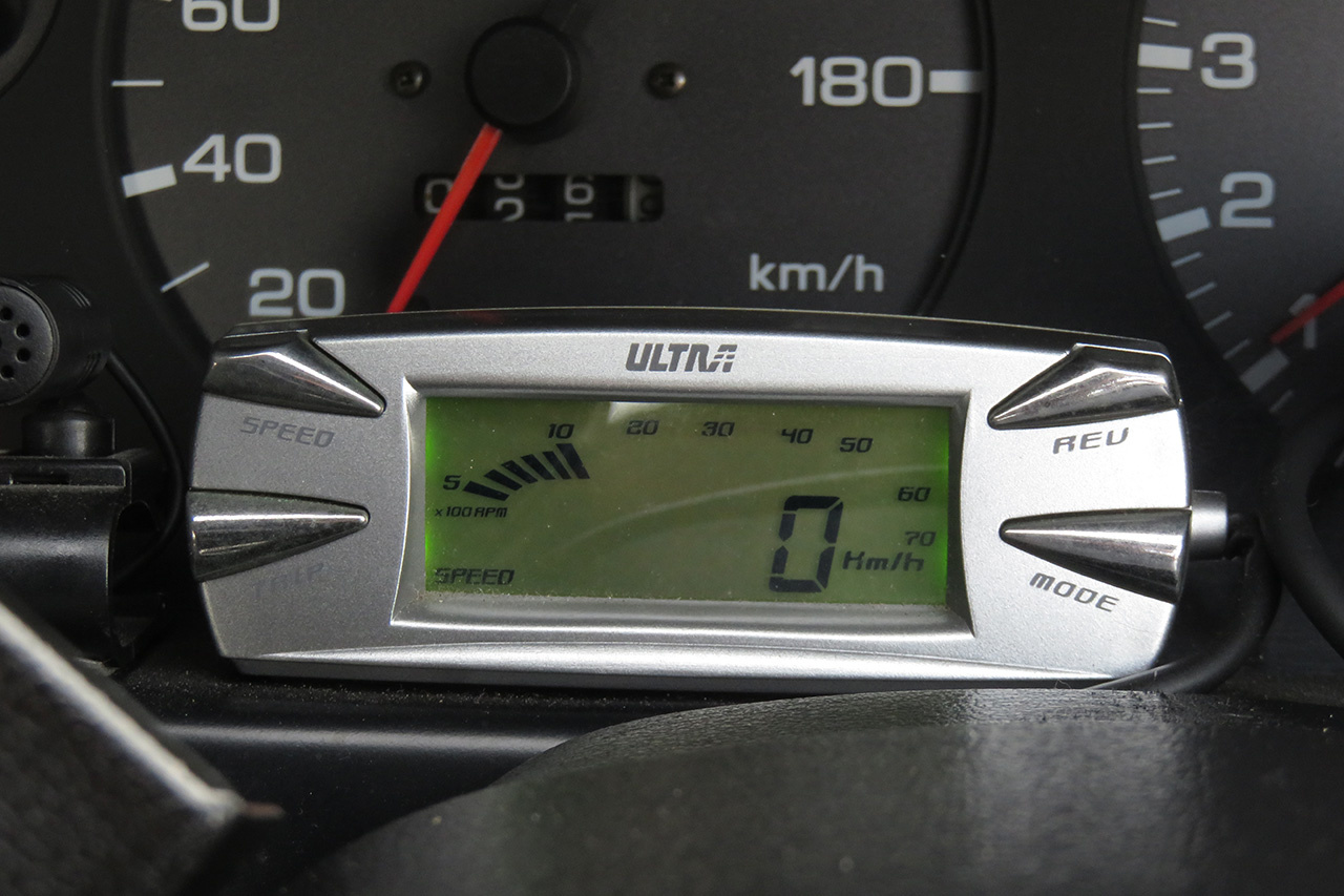 日産 スカイラインGT-R R32 GT-R
