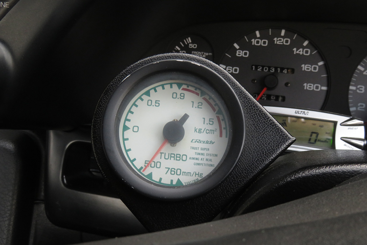 日産 スカイラインGT-R R32 GT-R