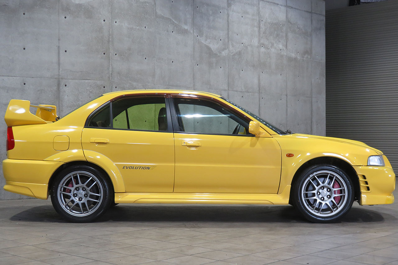 三菱 ランサーエボリューション GSR ｴﾎﾞﾘｭｰｼｮﾝ5