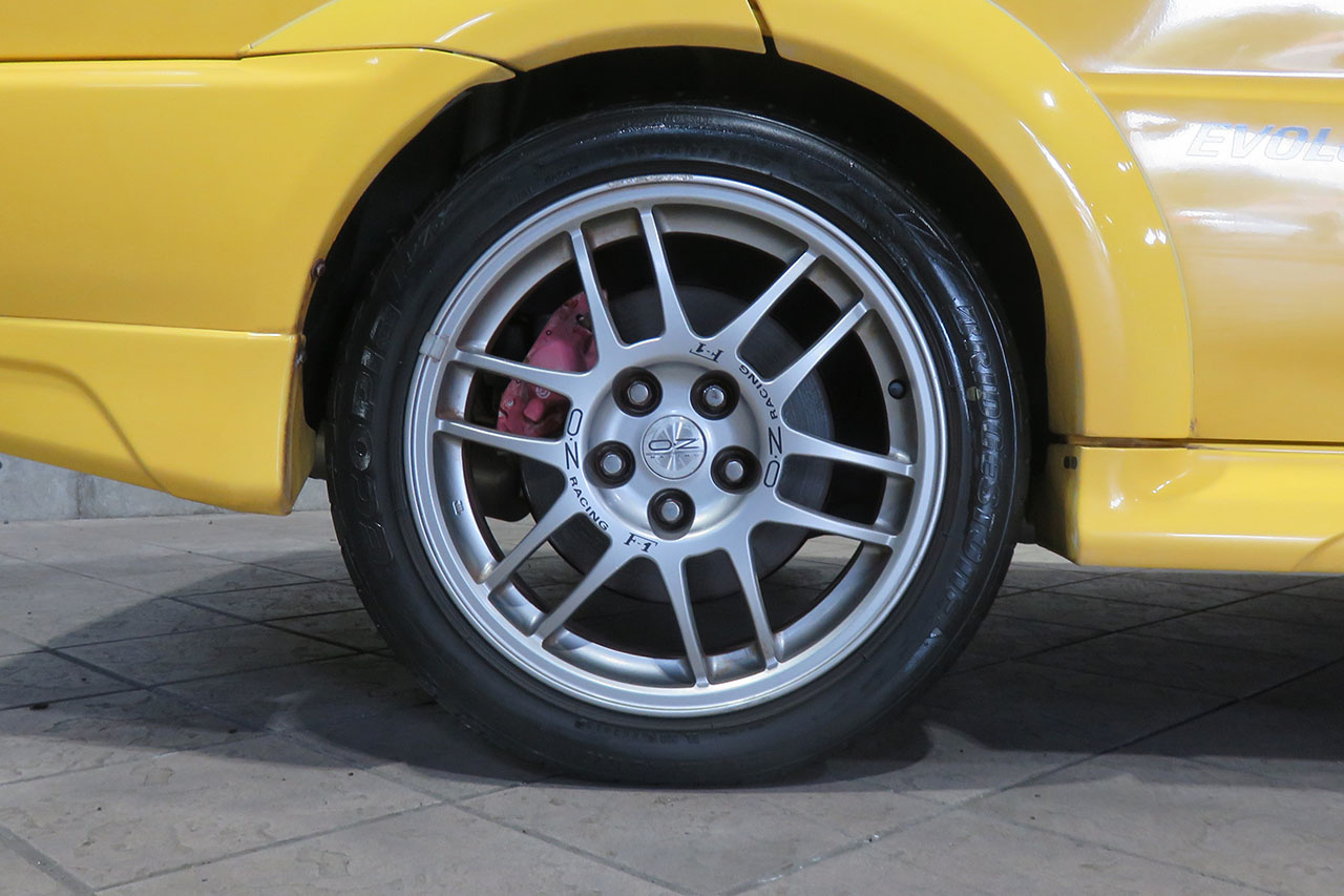 三菱 ランサーエボリューション GSR ｴﾎﾞﾘｭｰｼｮﾝ5