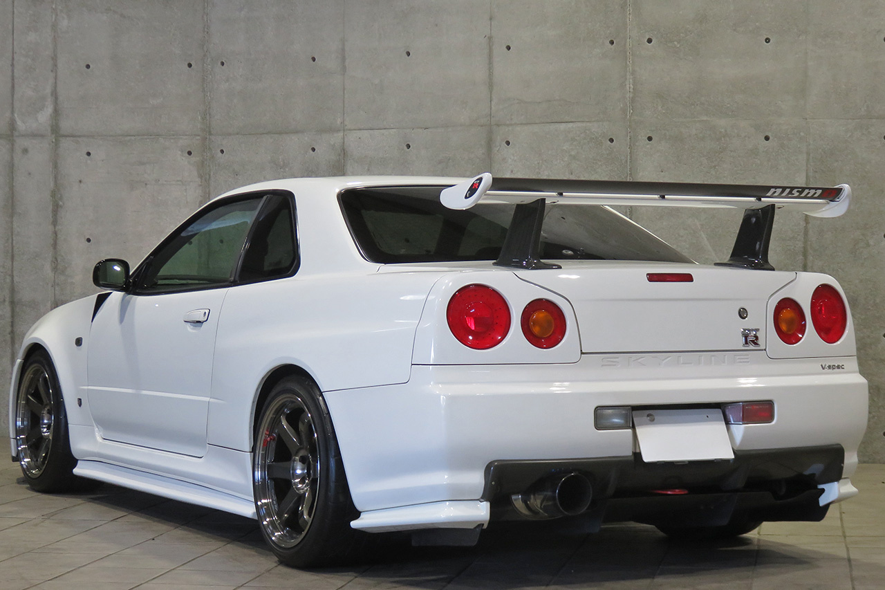 日産 スカイラインGT-R V-spec