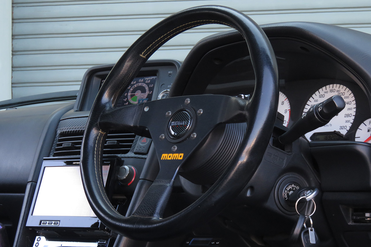 日産 スカイラインGT-R V-spec