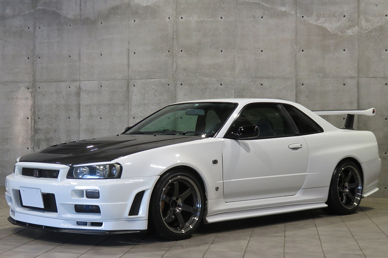 日産 スカイラインGT-R V-spec