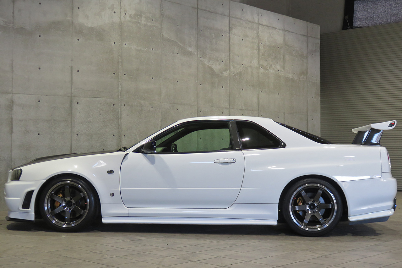 日産 スカイラインGT-R V-spec