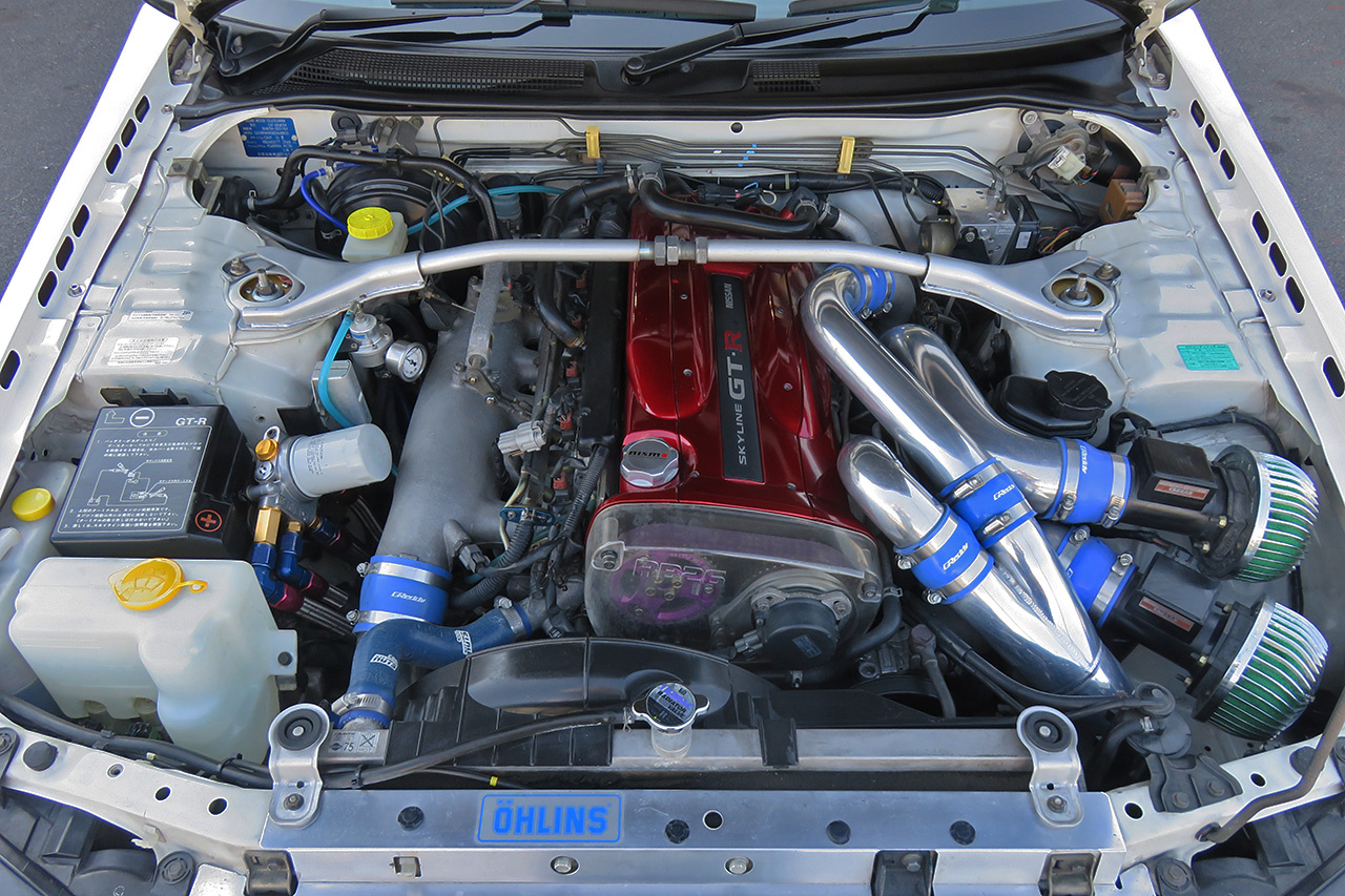 日産 スカイラインGT-R V-spec