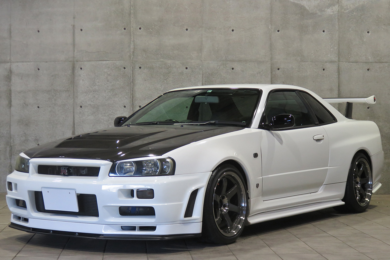 日産 スカイラインGT-R V-spec