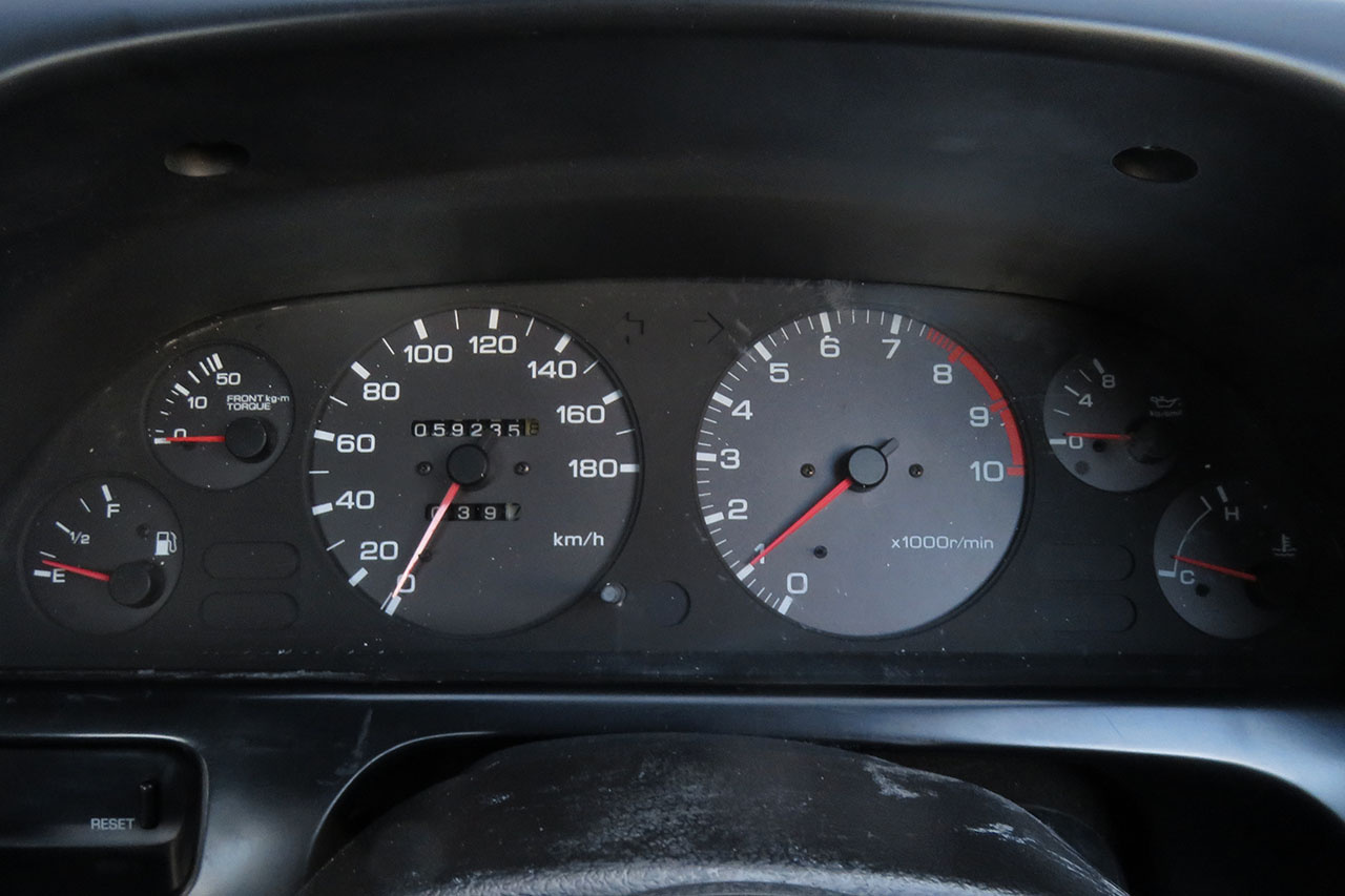 日産 スカイラインGT-R R32 GT-R