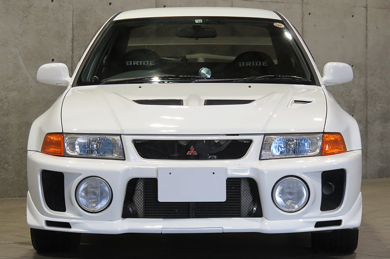 三菱 ランサーエボリューション GSR エボリューション V