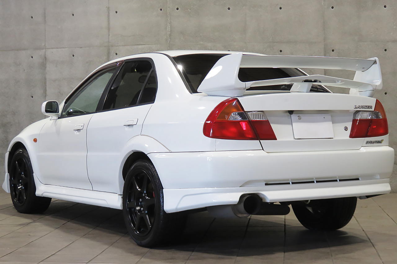 三菱 ランサーエボリューション GSR エボリューション V