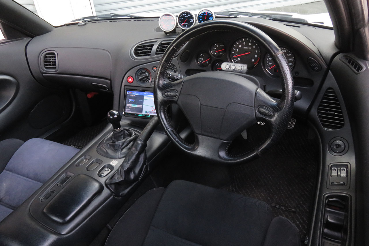 マツダ アンフィニRX-7 ﾀｲﾌﾟRBﾊﾞｻｰｽﾄ
