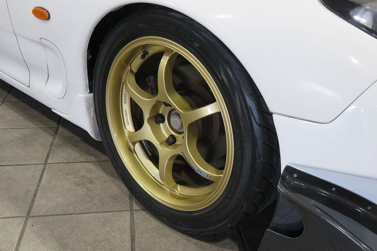 マツダ アンフィニRX-7 ﾀｲﾌﾟRBﾊﾞｻｰｽﾄ