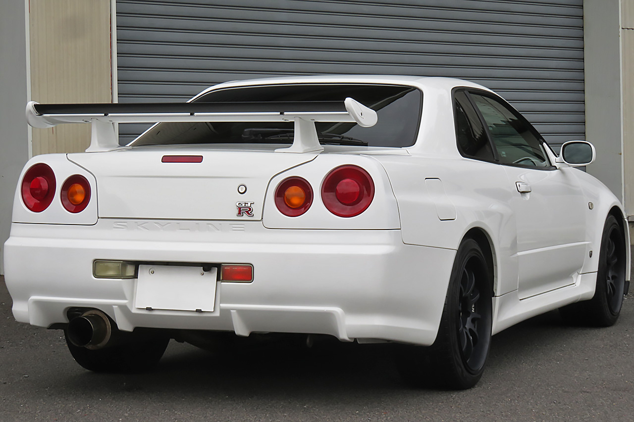 日産 スカイラインGT-R 