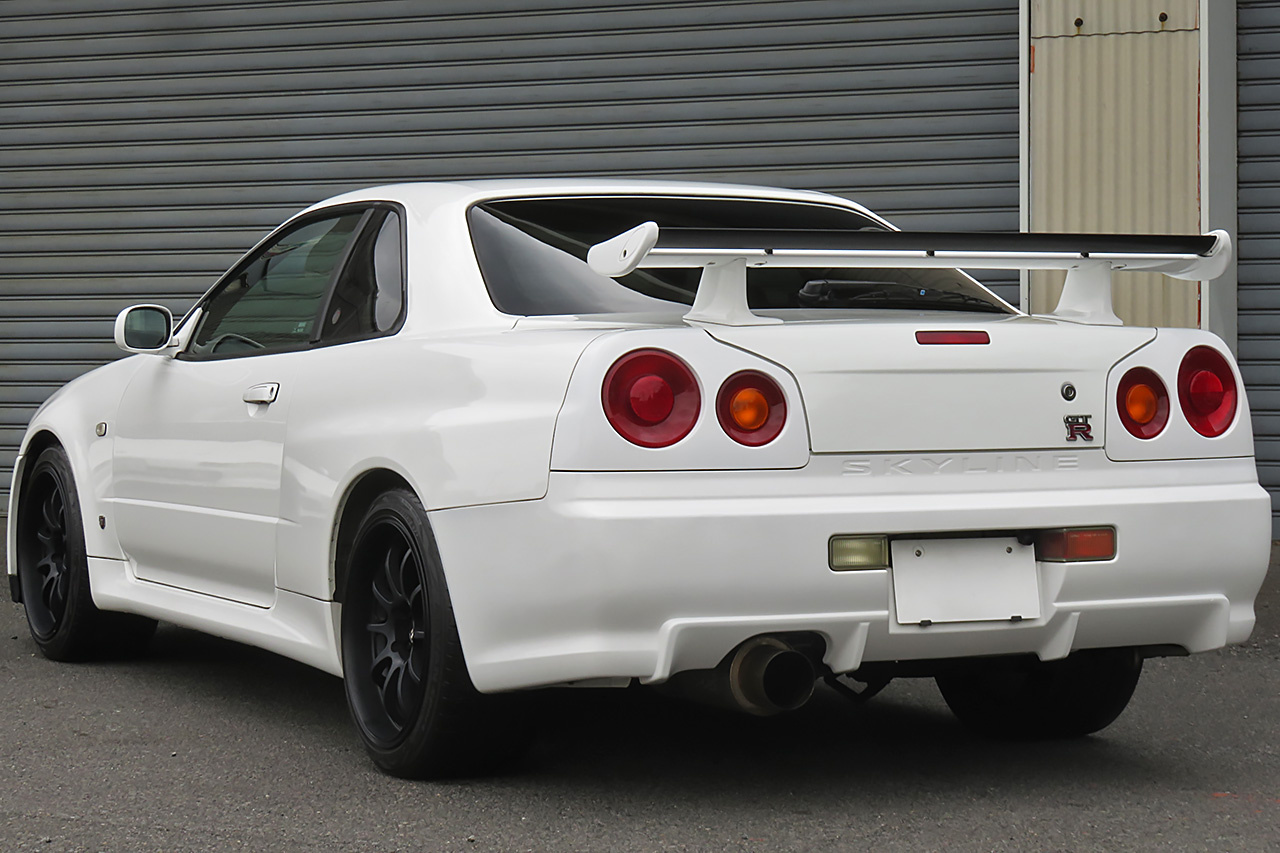 日産 スカイラインGT-R 