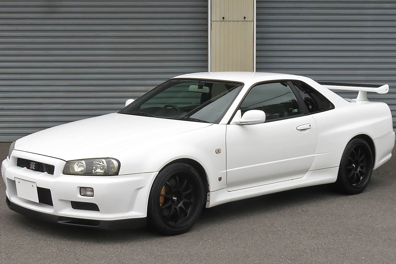 日産 スカイラインGT-R 
