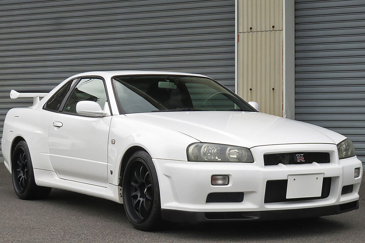 日産 スカイラインGT-R 