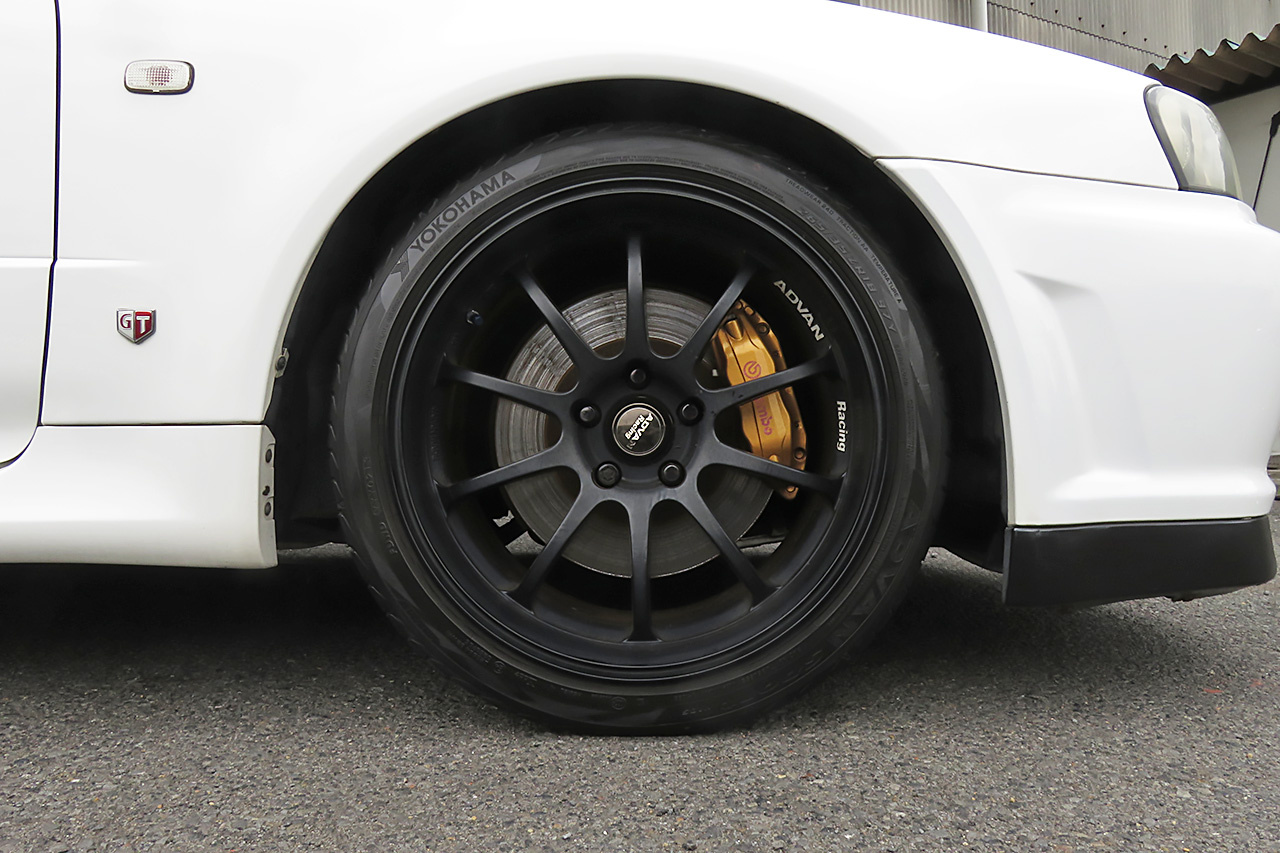 日産 スカイラインGT-R 