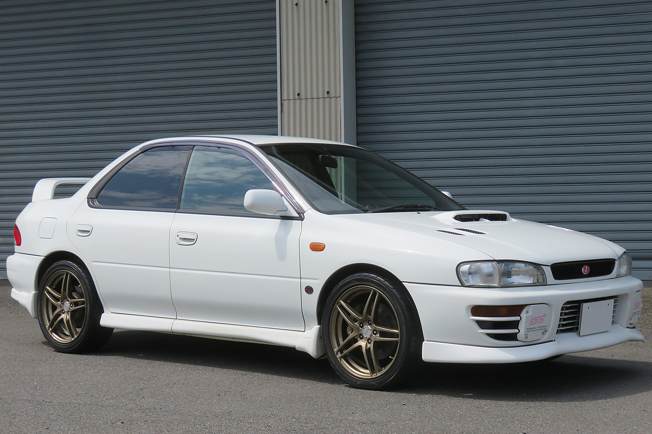 スバル インプレッサSTI WRX STi バージョン 4