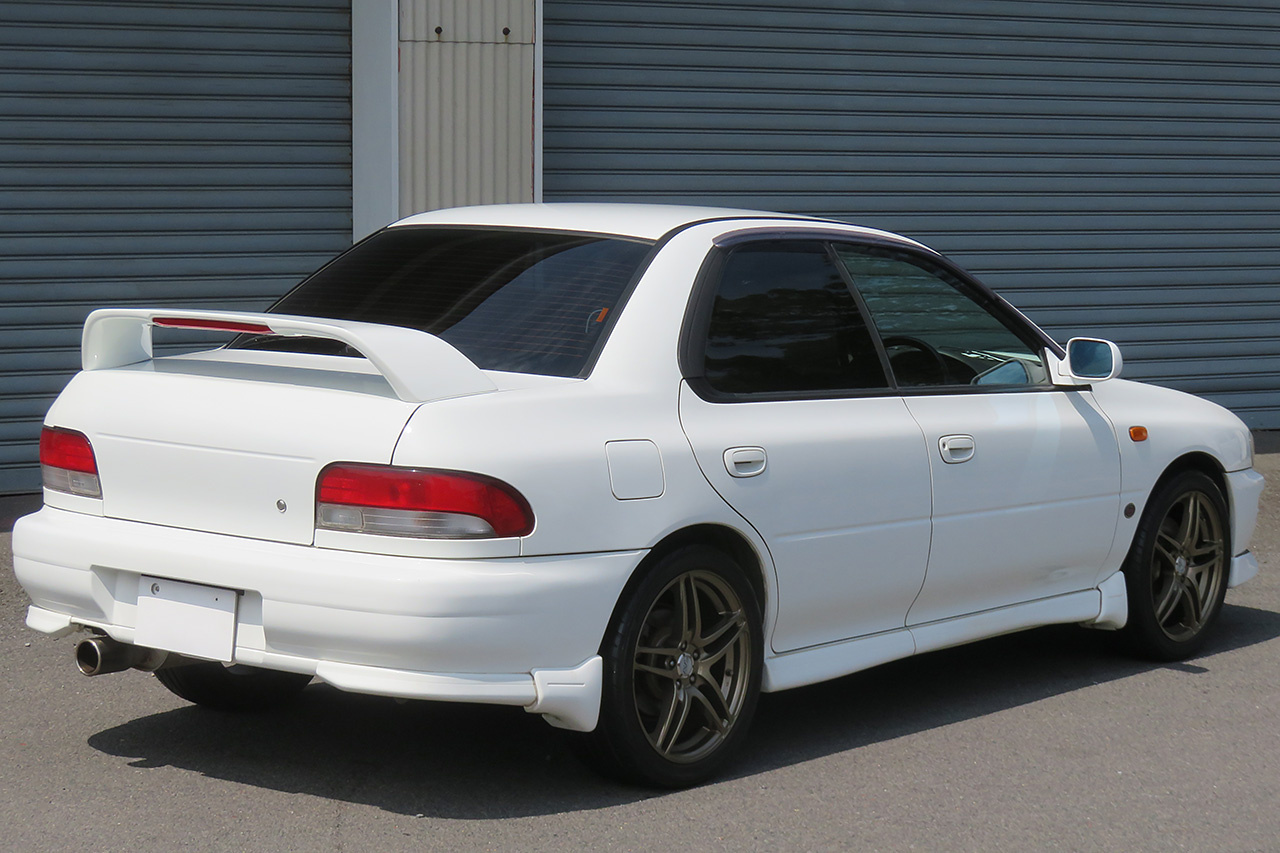 スバル インプレッサSTI WRX STi バージョン 4