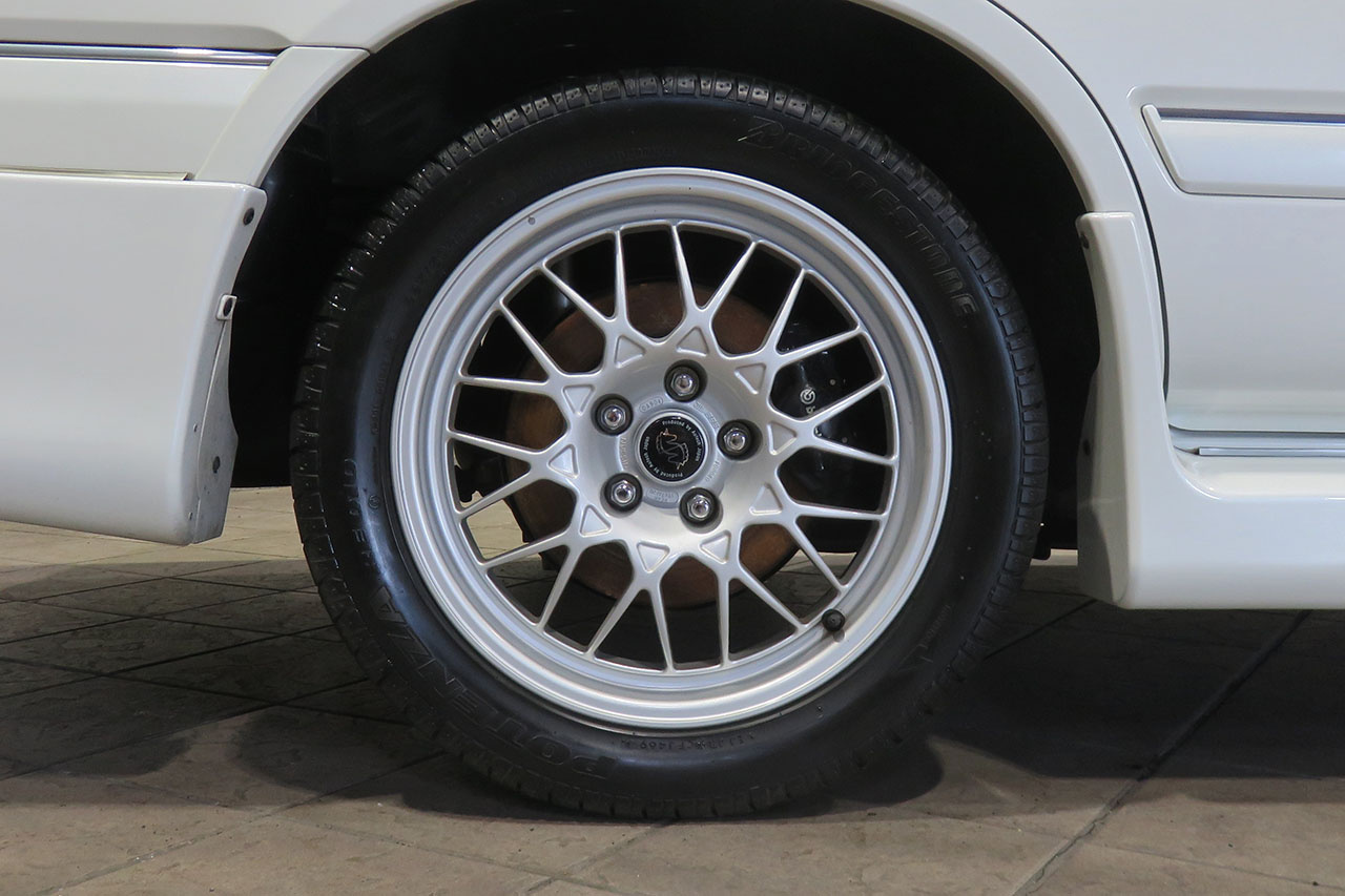 日産 ステージア 260RS　オーテックバージョン