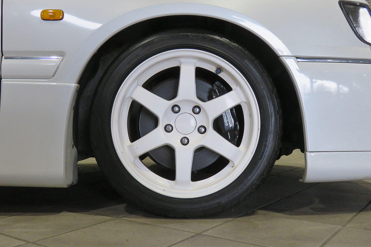 日産 ステージア 