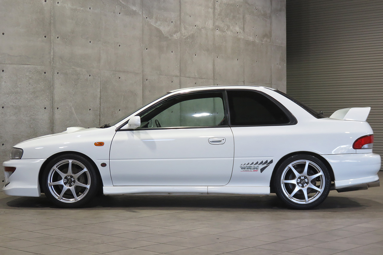 スバル インプレッサSTI WRX ﾀｲﾌﾟR STi  Version