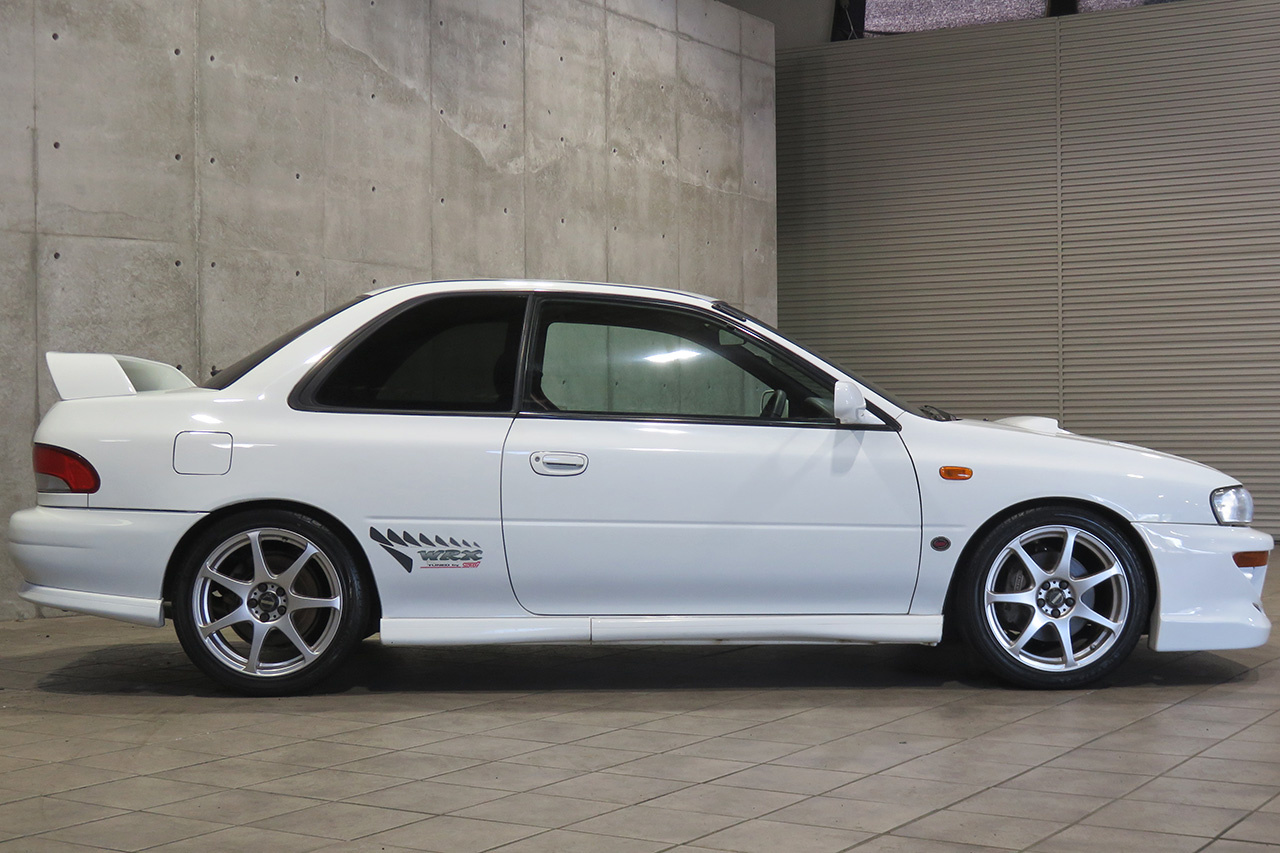 スバル インプレッサSTI WRX ﾀｲﾌﾟR STi  Version