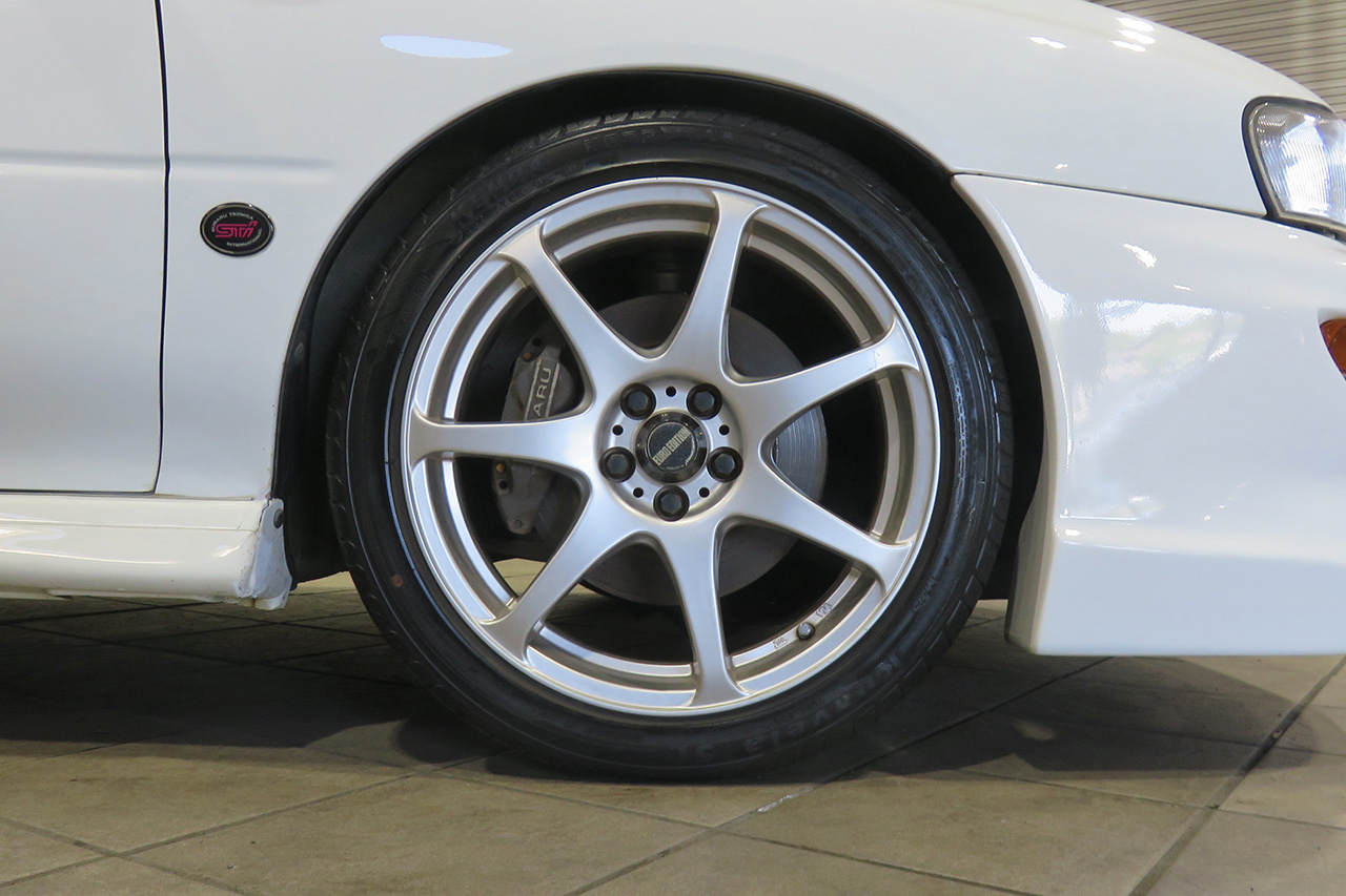 スバル インプレッサSTI WRX ﾀｲﾌﾟR STi  Version