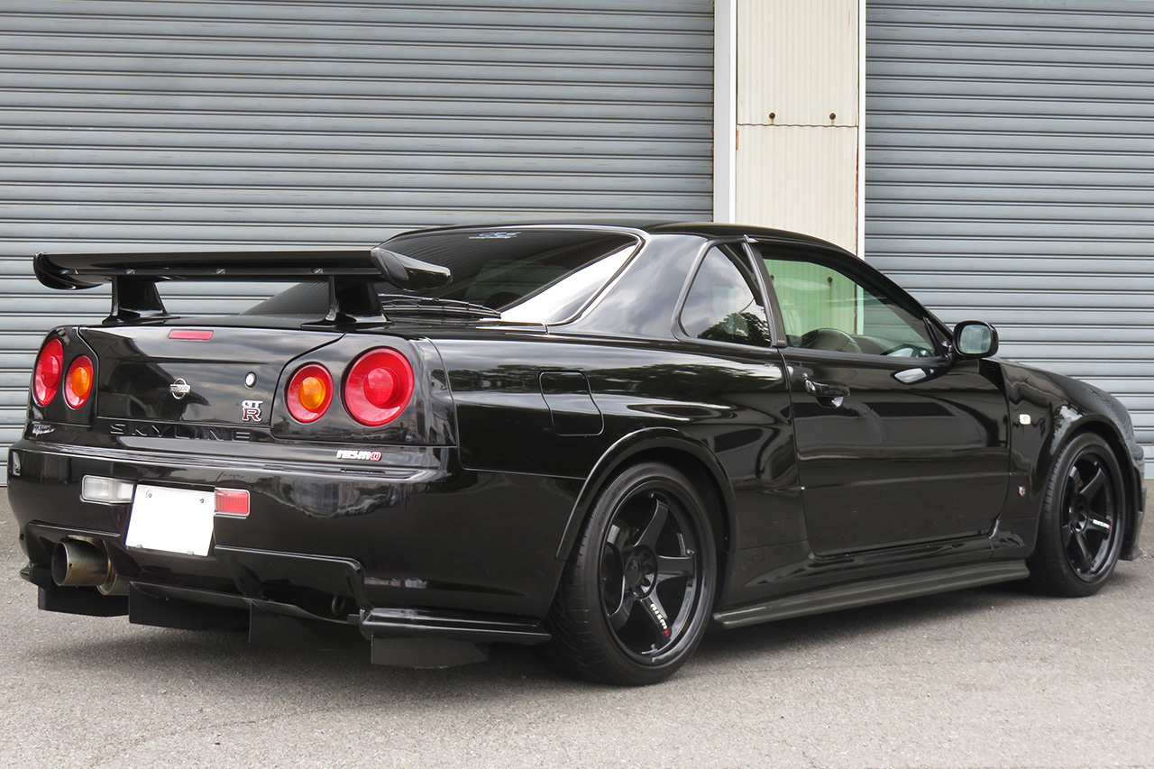 日産 スカイラインGT-R 