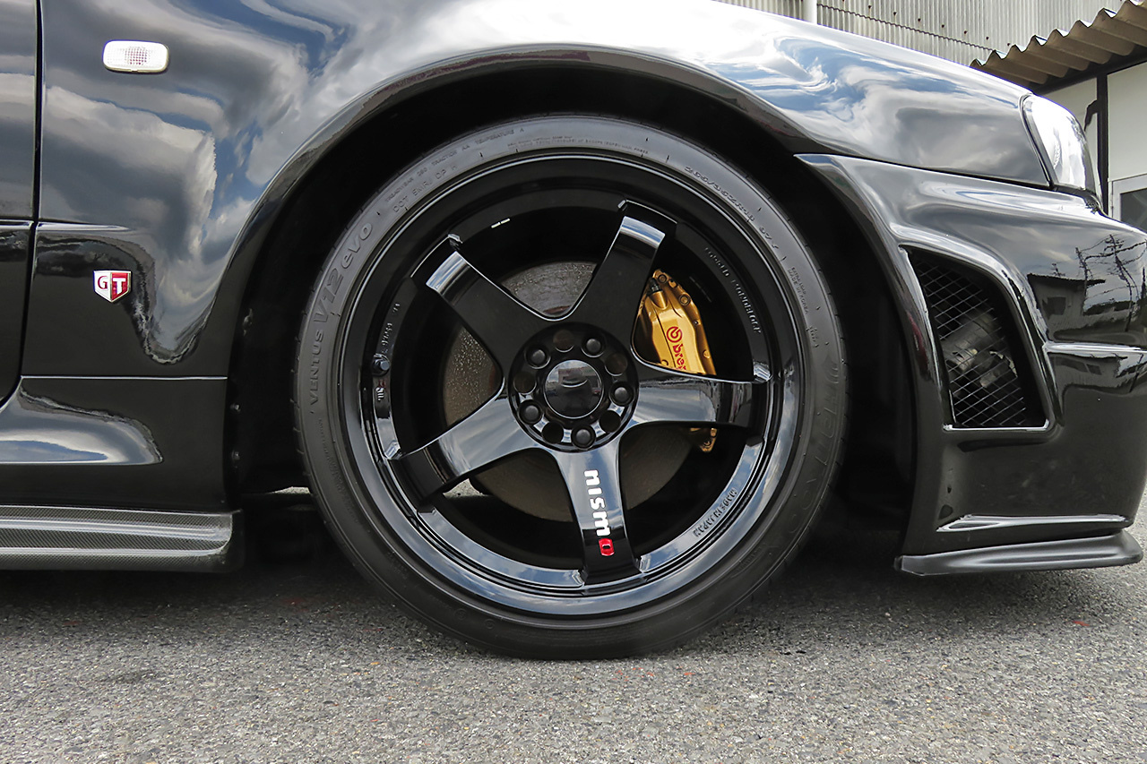 日産 スカイラインGT-R 
