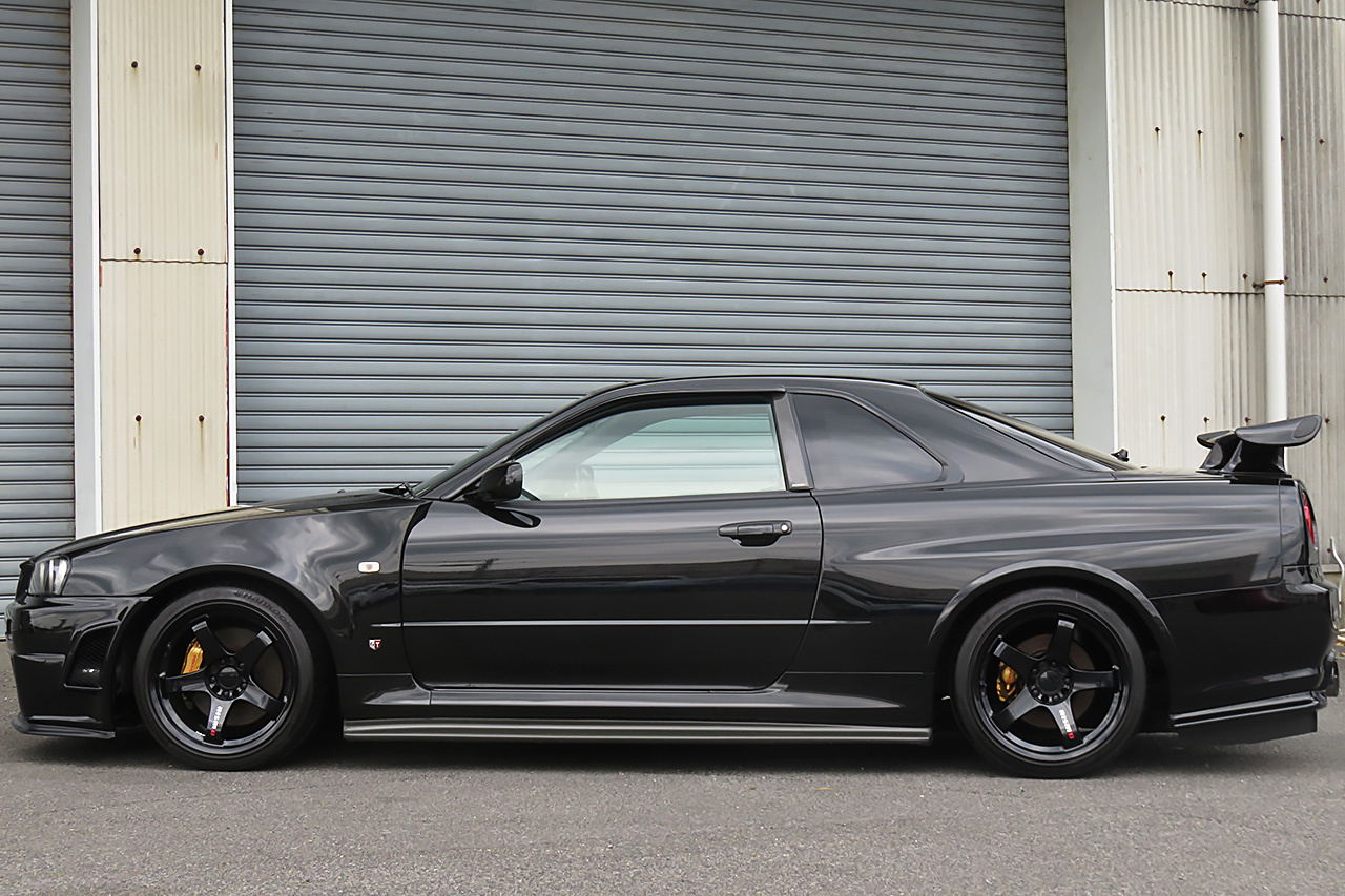 日産 スカイラインGT-R 
