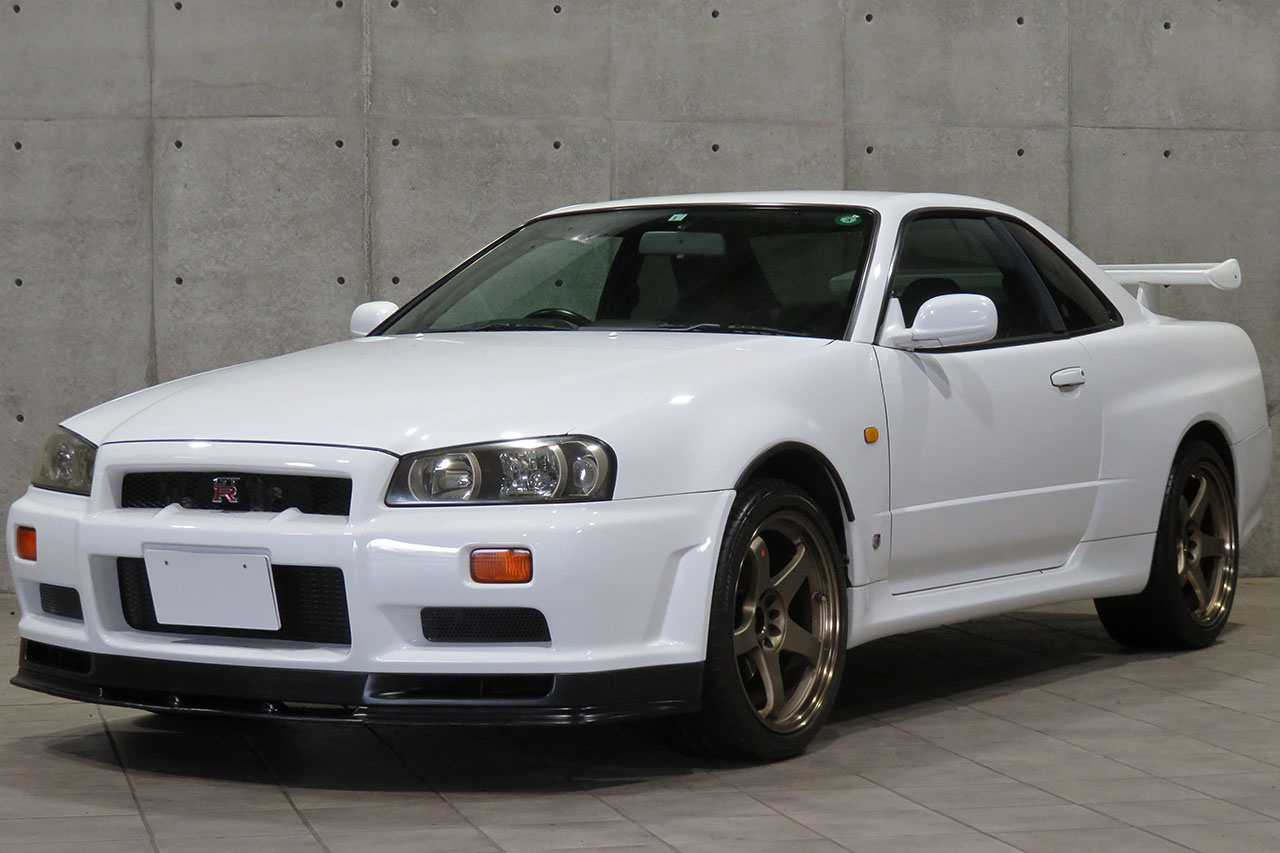 日産 スカイラインGT-R GT-R