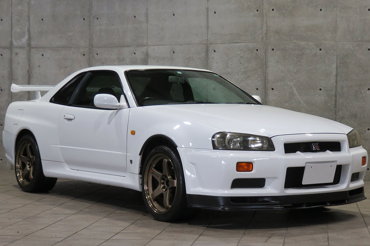 日産 スカイラインGT-R GT-R