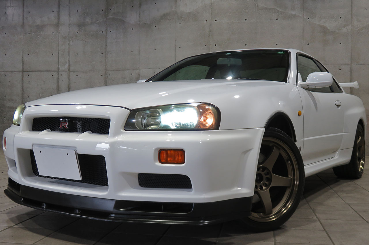 日産 スカイラインGT-R GT-R