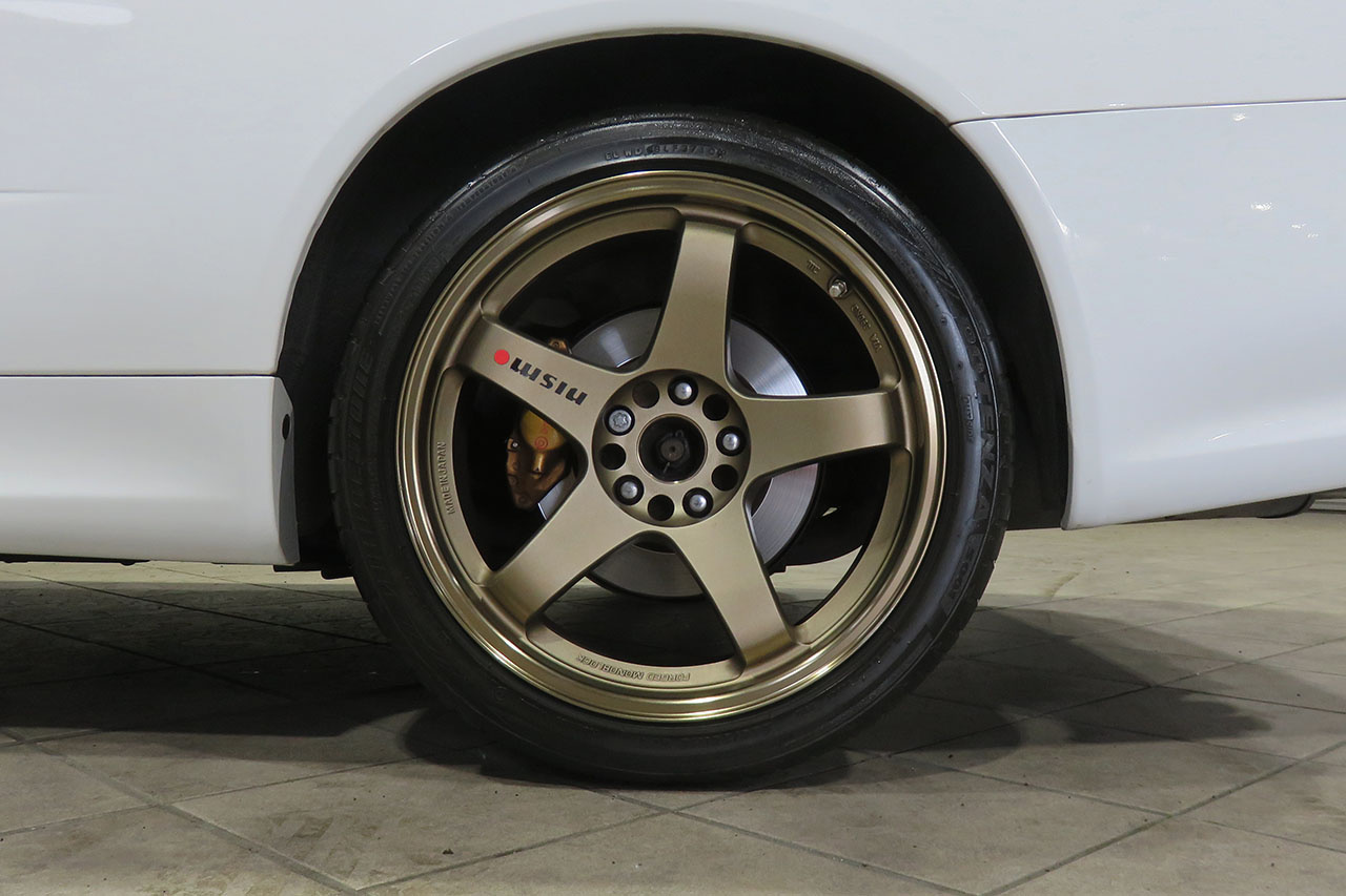 日産 スカイラインGT-R GT-R