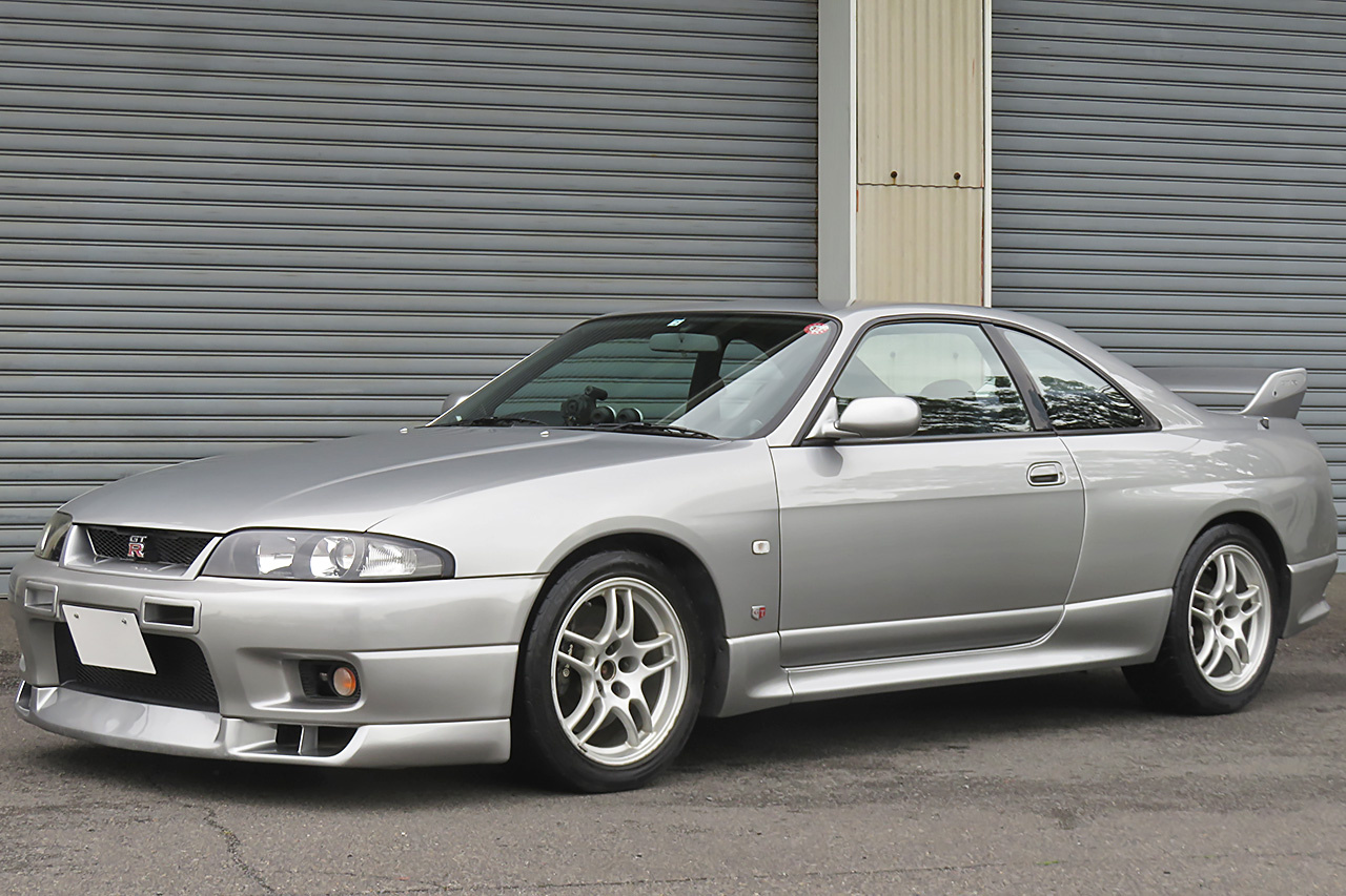 日産 スカイラインGT-R 