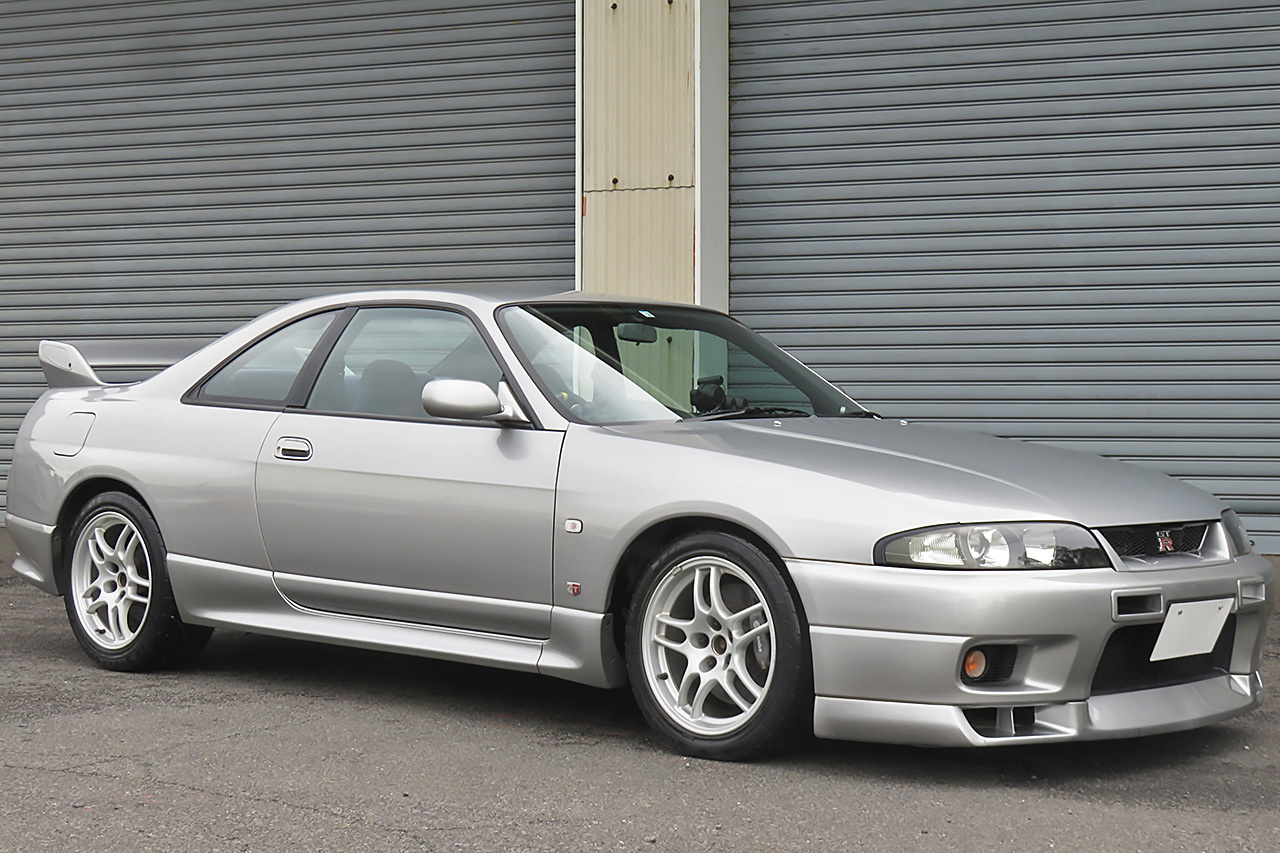 日産 スカイラインGT-R 