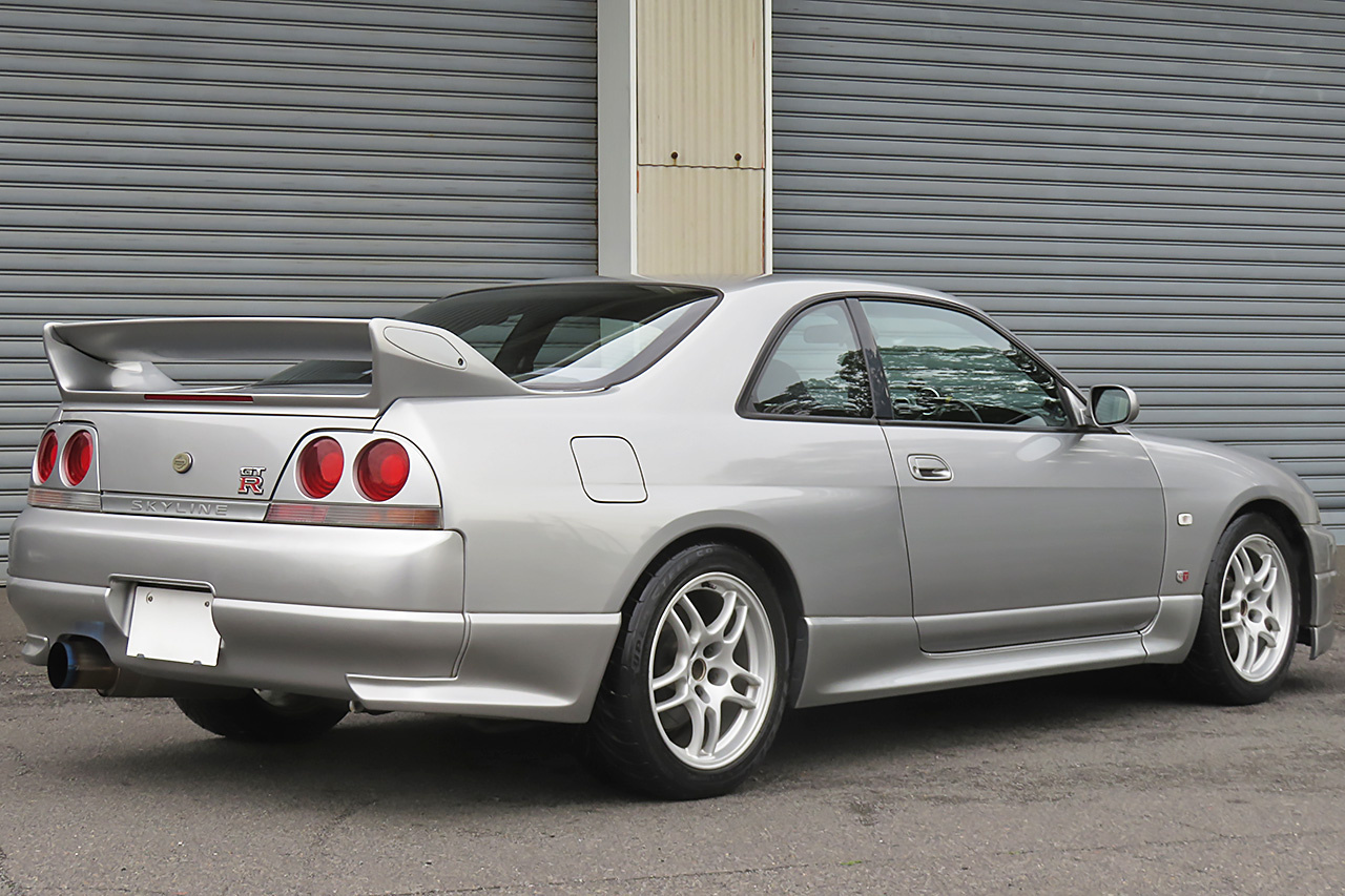 日産 スカイラインGT-R 
