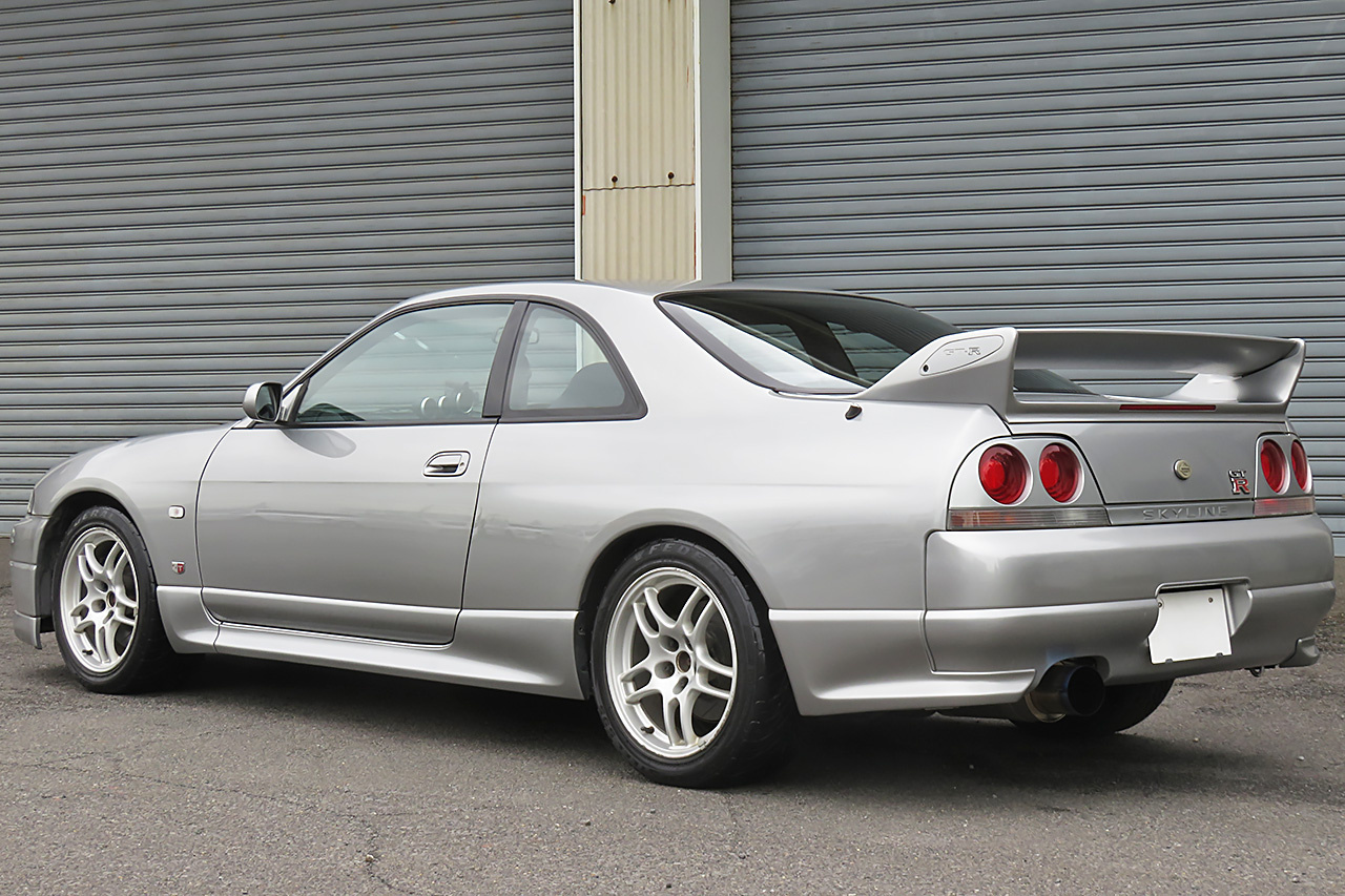 日産 スカイラインGT-R 