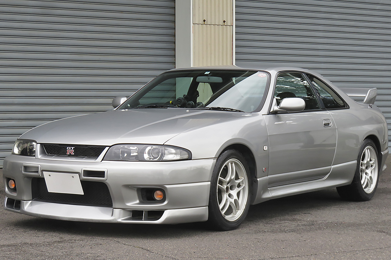 日産 スカイラインGT-R 