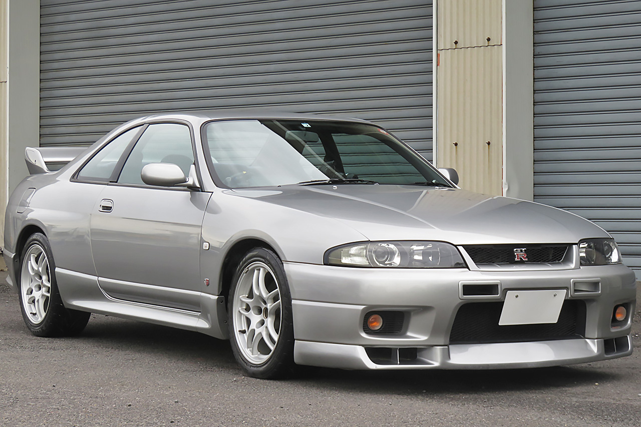 日産 スカイラインGT-R 