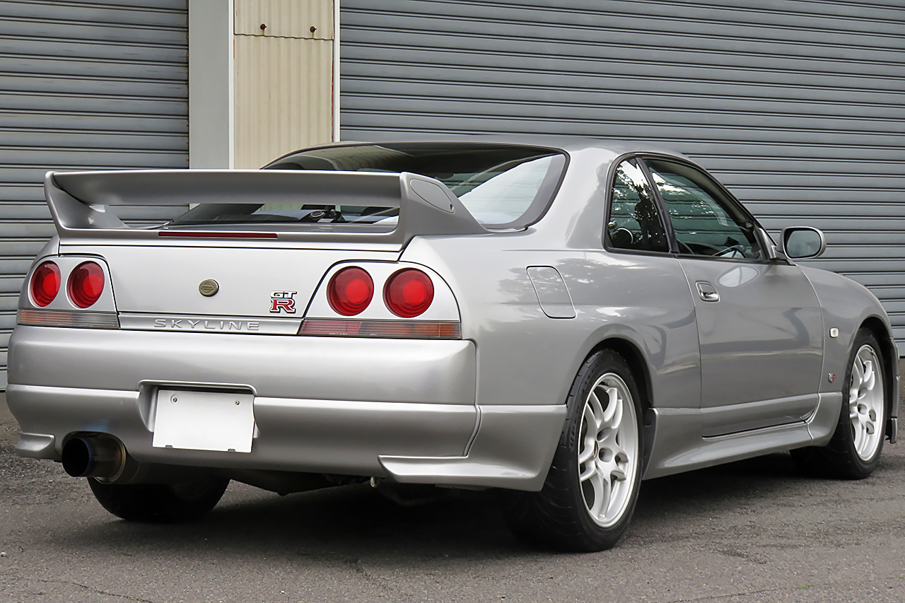日産 スカイラインGT-R 