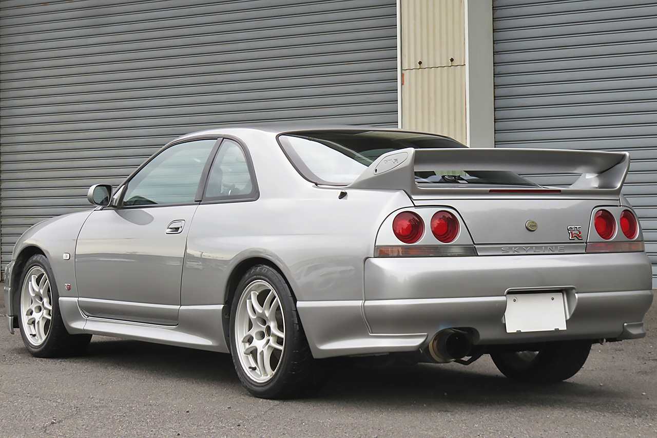 日産 スカイラインGT-R 