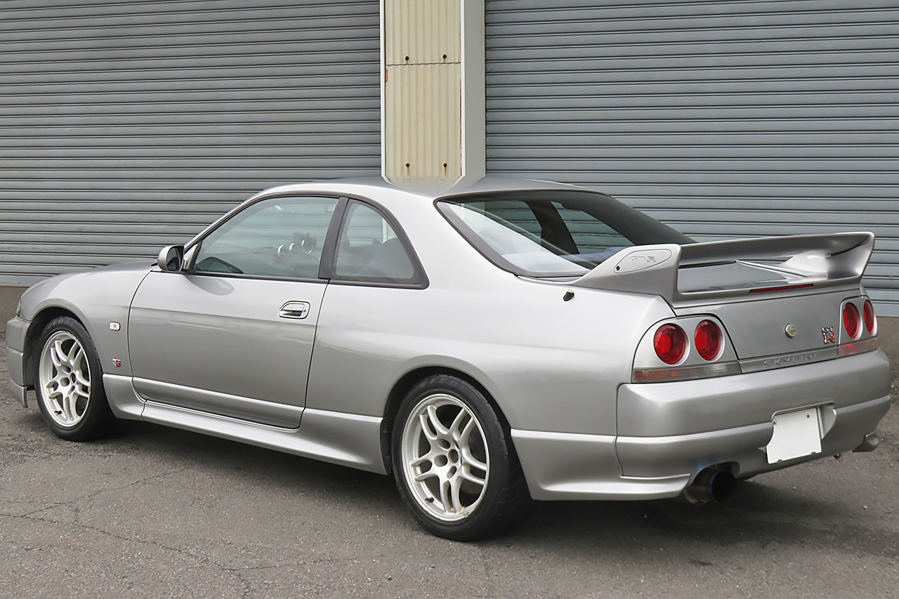日産 スカイラインGT-R 